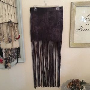 NEVER WORN Mini Skirt w/ Fringe Detailing